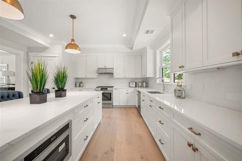 27 Porter Rd, Natick, MA 01760 photo 10
