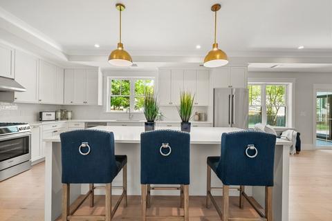 27 Porter Rd, Natick, MA 01760 photo 8