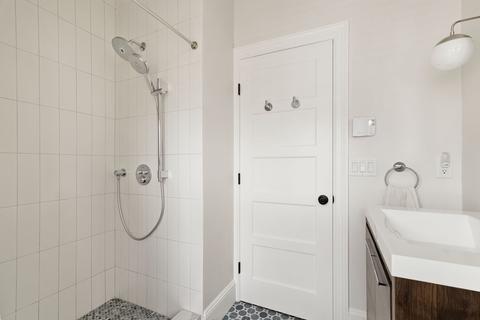 32 Abbott St, Beverly, MA 01915 photo 26