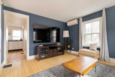 32 Abbott St, Beverly, MA 01915 photo 11