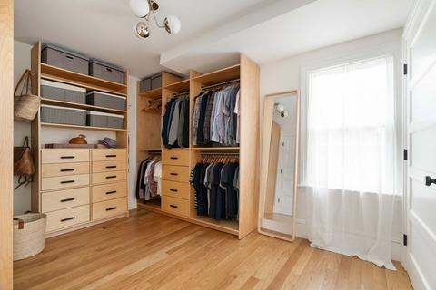 32 Abbott St, Beverly, MA 01915 photo 17