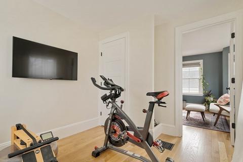 32 Abbott St, Beverly, MA 01915 photo 19