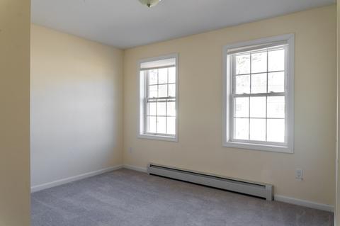 314 Brookside Dr, Gardner, MA 01440 photo 11
