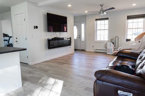 314 Brookside Dr, Gardner, MA 01440 photo 2