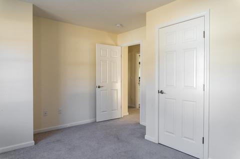 314 Brookside Dr, Gardner, MA 01440 photo 12