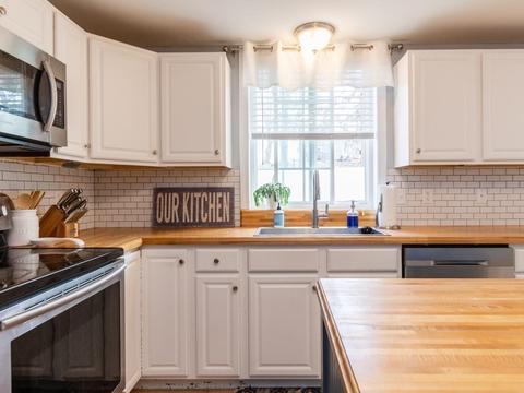 7 Stuart St, Gardner, MA 01440 photo 3