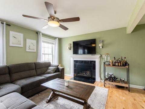 7 Stuart St, Gardner, MA 01440 photo 9