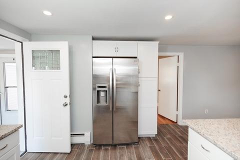 5 Dunstable St, Lawrence, MA 01843 photo 6