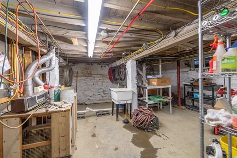 147 Cedar St, Somerville, MA 02144 photo 34