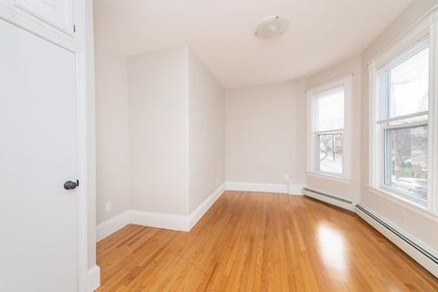 147 Cedar St, Somerville, MA 02144 photo 10