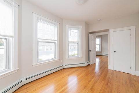 147 Cedar St, Somerville, MA 02144 photo 11