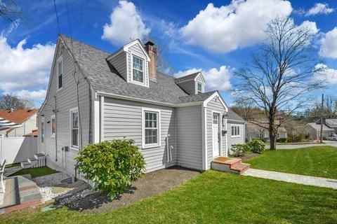 34 Lufbery St, Milton, MA 02186 photo 2
