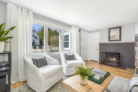 34 Lufbery St, Milton, MA 02186 photo 8