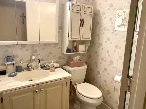 4700 N Main St #2C, Fall River, MA 02720 photo 11