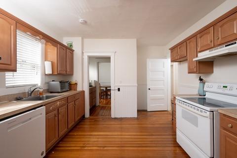 6 Edwin St, Brookline, MA 02445 photo 6