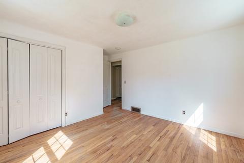 16 Middlebrook Dr, Springfield, MA 01129 photo 21