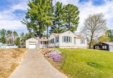 16 Middlebrook Dr, Springfield, MA 01129 photo 1