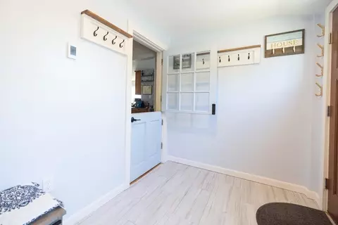 60 Bisson St, Beverly, MA 01915 photo 4