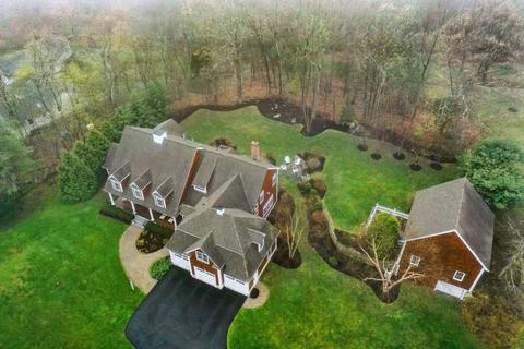 81 Pine St, Dover, MA 02030 photo 3