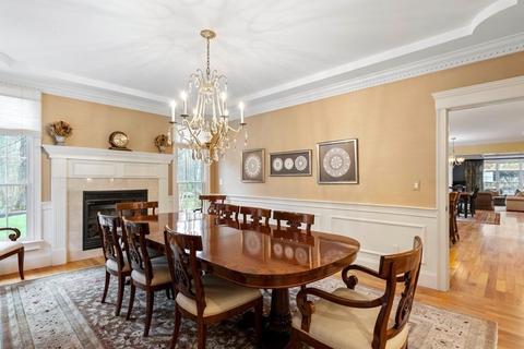 81 Pine St, Dover, MA 02030 photo 9