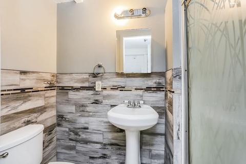 68 Whittier St, Springfield, MA 01108 photo 32