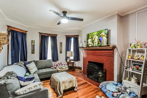 68 Whittier St, Springfield, MA 01108 photo 8