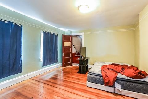 68 Whittier St, Springfield, MA 01108 photo 33