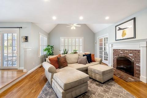 14 Pinewood Rd, Needham, MA 02492 photo 10