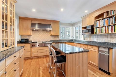 14 Pinewood Rd, Needham, MA 02492 photo 8