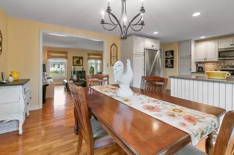 10 Downey St, Chicopee, MA 01020 photo 15