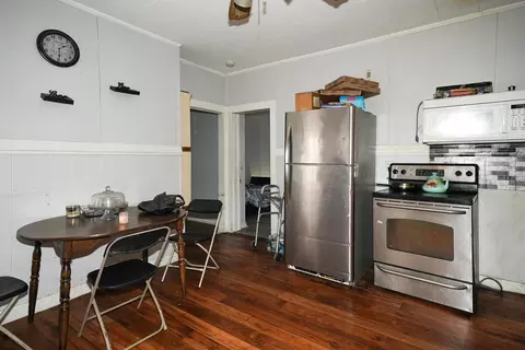 37 Harlem St, Worcester, MA 01610 photo 7