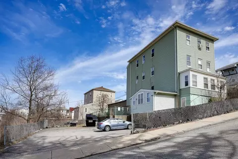 37 Harlem St, Worcester, MA 01610 photo 26