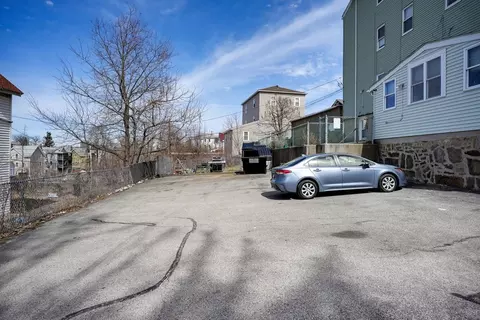 37 Harlem St, Worcester, MA 01610 photo 24