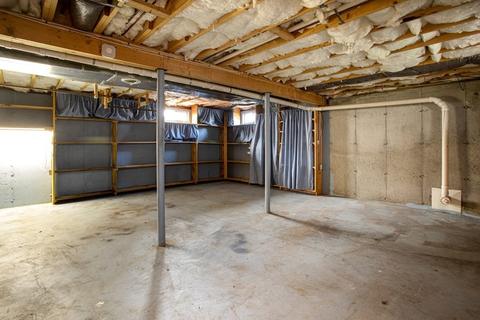 133 Bigelow St, Fall River, MA 02720 photo 19