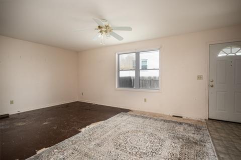 133 Bigelow St, Fall River, MA 02720 photo 29