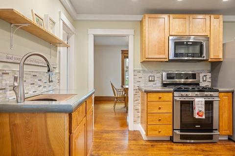 56 Thompson St, Maynard, MA 01754 photo 15