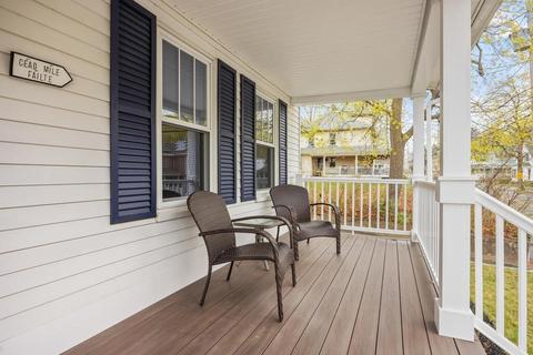 56 Thompson St, Maynard, MA 01754 photo 5