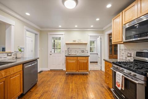 56 Thompson St, Maynard, MA 01754 photo 17
