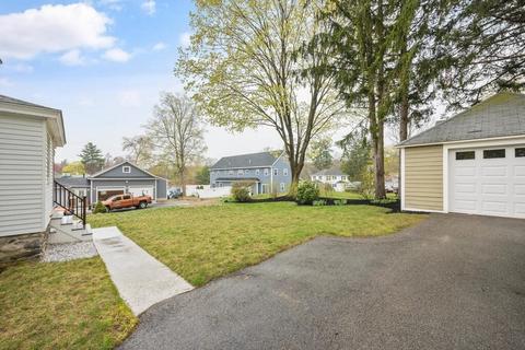 56 Thompson St, Maynard, MA 01754 photo 31