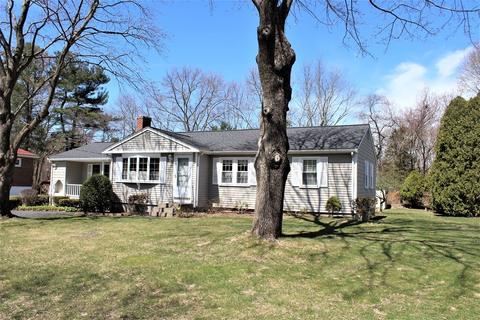 37 Everett St, Franklin, MA 02038