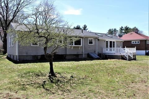 37 Everett St, Franklin, MA 02038 photo 5