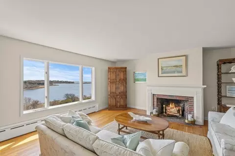 47 Geranium Dr, Chatham, MA 02633 photo 4