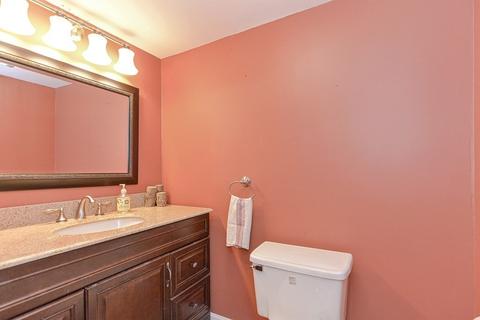 16 Glendale Dr, Danvers, MA 01923 photo 32