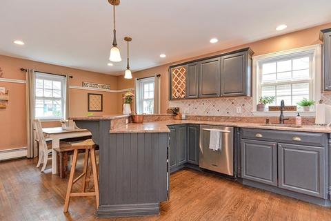 16 Glendale Dr, Danvers, MA 01923 photo 8