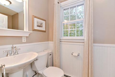 16 Glendale Dr, Danvers, MA 01923 photo 18