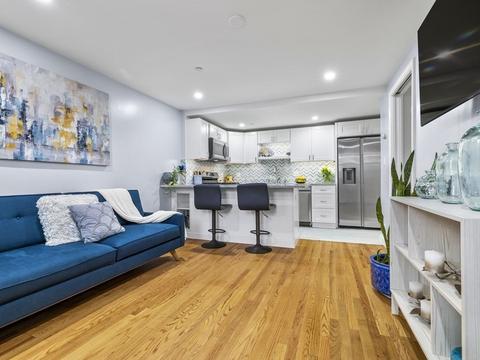 60 Queensberry St #B, Boston, MA 02215