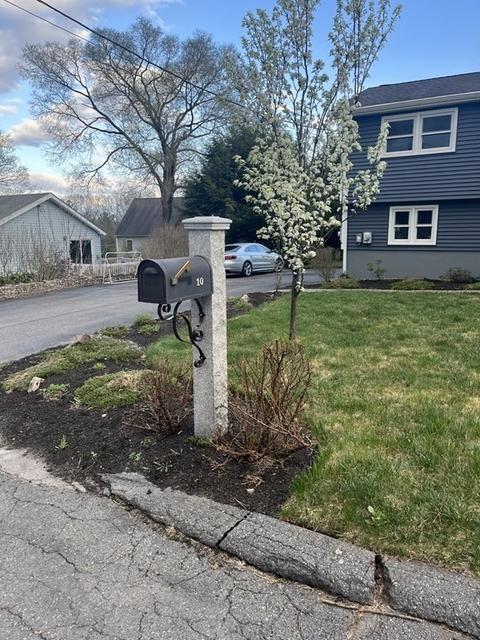 10 Lynn Ln, Dudley, MA 01571 photo 4