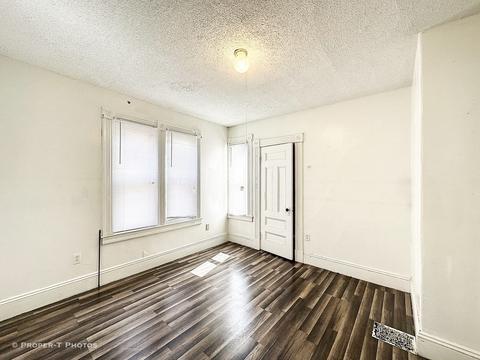 372-374 Orange St, Springfield, MA 01108 photo 8