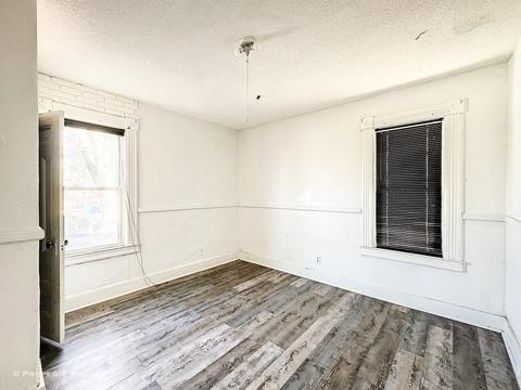 372-374 Orange St, Springfield, MA 01108 photo 6