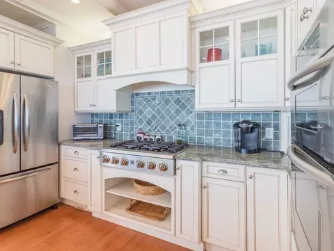 73 K Street Oceanfront, Hull, MA 02045 photo 16